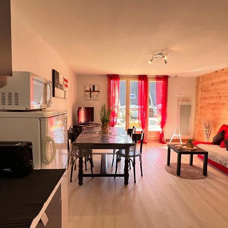 T2 Ensoleille. Terrasse Et Vaste Jardin Commun Apartamento Cauterets Exterior foto