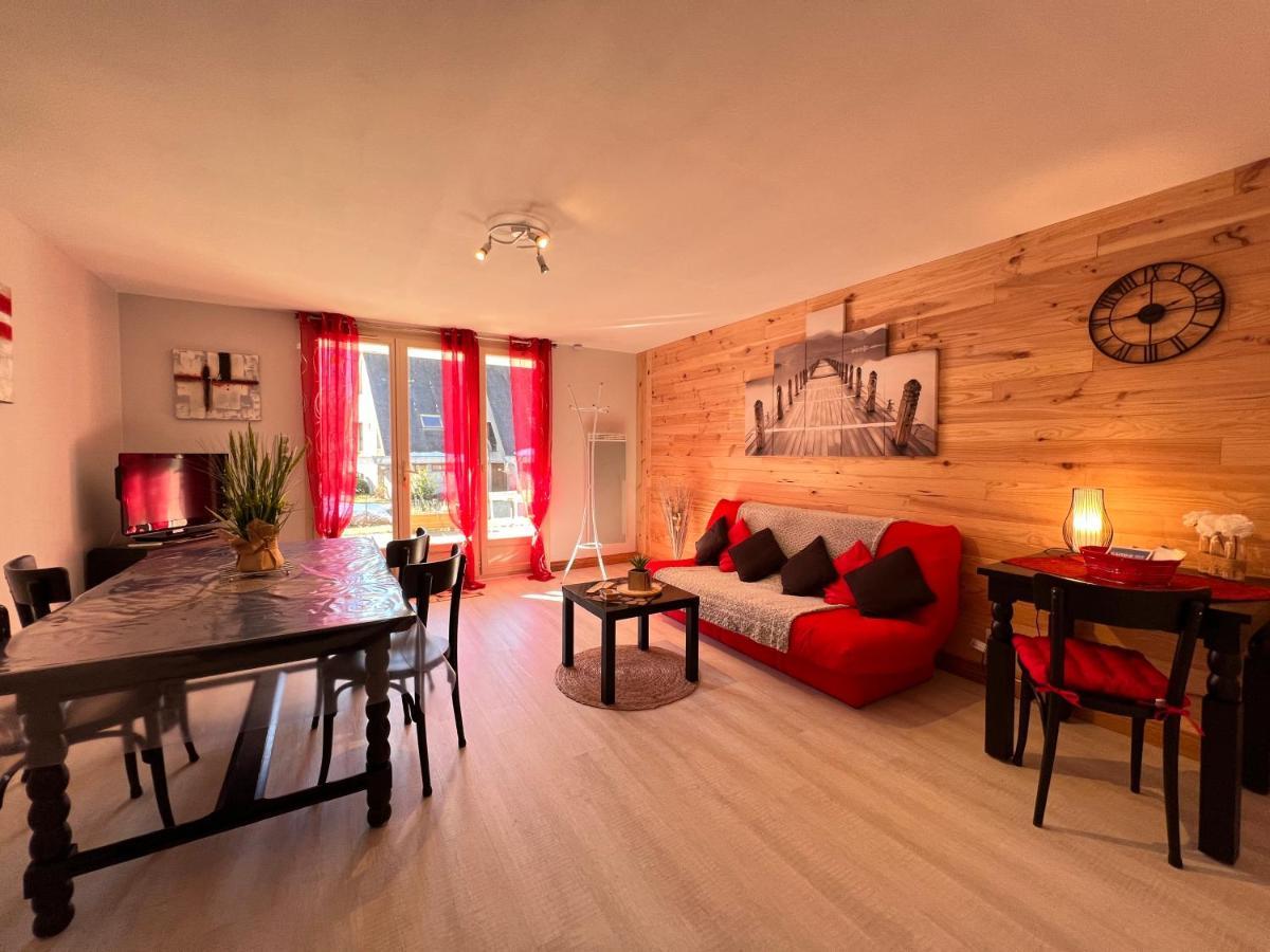 T2 Ensoleille. Terrasse Et Vaste Jardin Commun Apartamento Cauterets Exterior foto